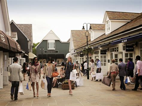 Discounted Luxury Shopping at Bicester Village: Review, Photos .